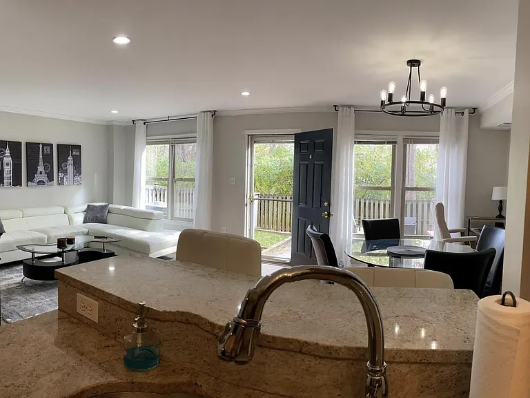7861 Coddle Harbor Ln — Photo 4