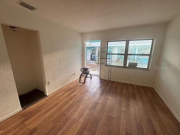 4th image of 410 73RD AVENUE