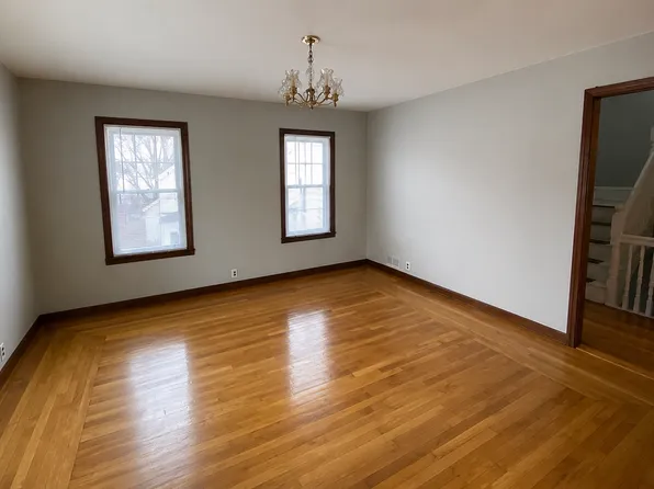 53 Clayton St, Malden, MA 02148