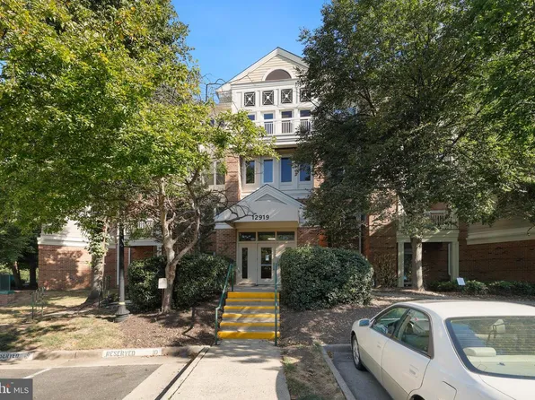 12919 Alton Sq APT 212, Herndon, VA 20170