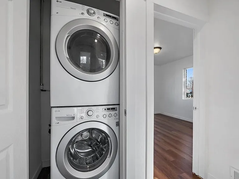 3500 E 30th Ave — Photo 24