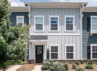 2505 Gallery Dr, Denver, NC 28037