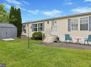 422 Ford Hook Rd, Doylestown, PA 18901