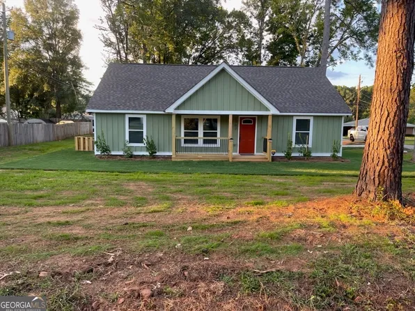 1707 46th St, Valley, AL 36854