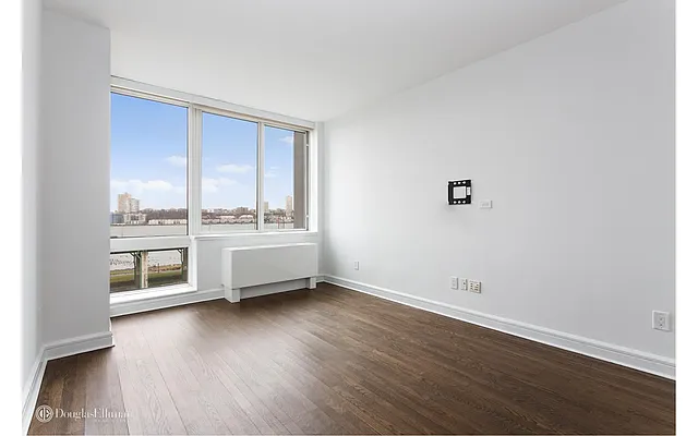 Sold by Douglas Elliman | media 15