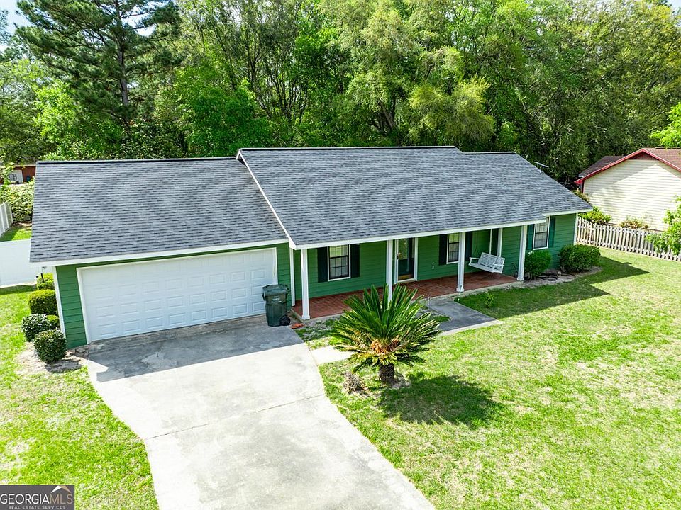 1st image of 565 S Oaks Ct