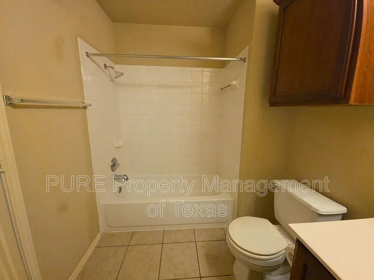 2609 Butler Way — Photo 32