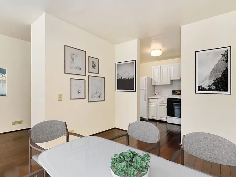 1030 N State St #1D — Photo 10