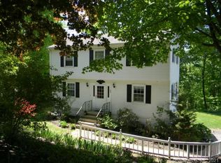 38 Dean Rd, New Milford, CT 06776