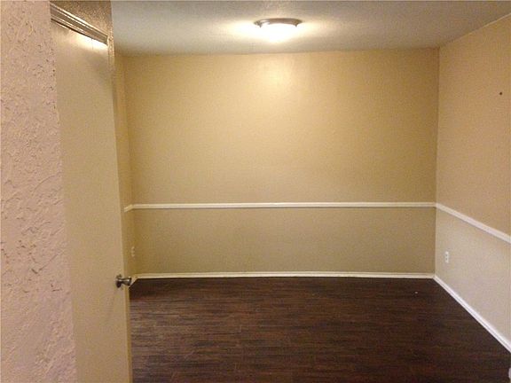 4th image of 803 Blanco St