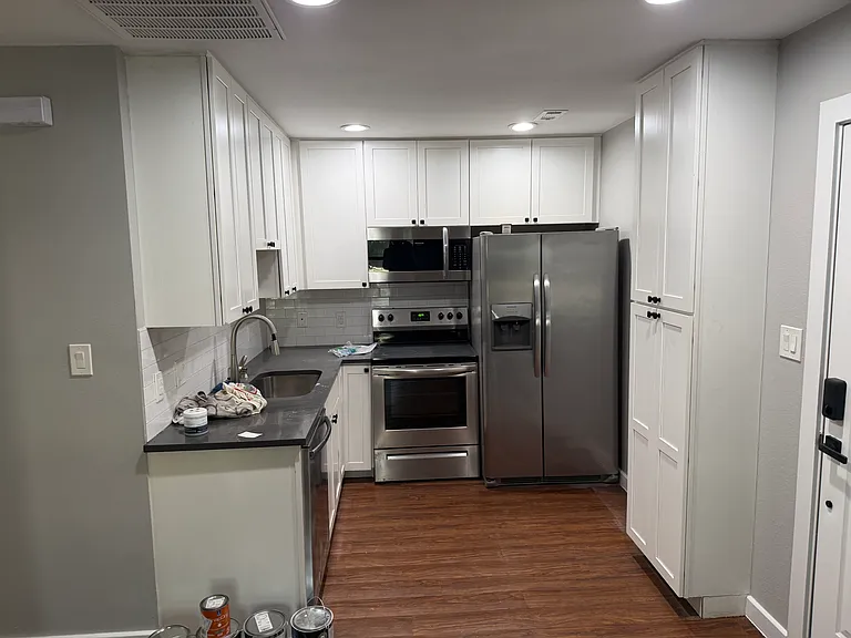 400 Centre St #102 — Photo 6