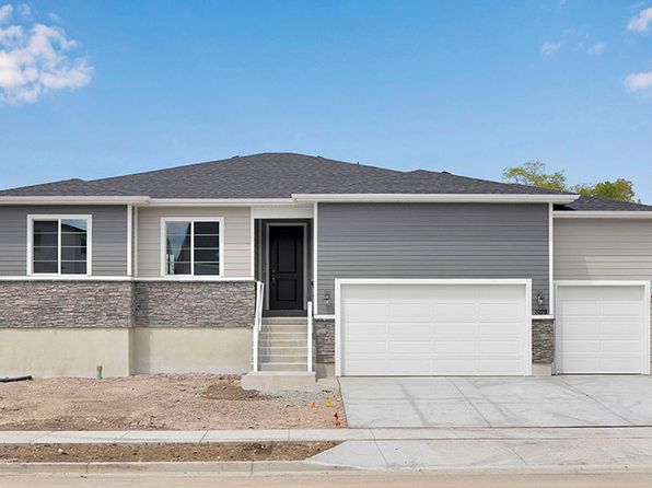 1979 E Burger St, Lake Point, UT 84074