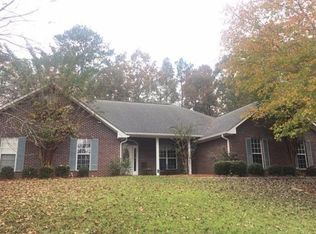 1916 Locke Ct, Auburn, AL 36830