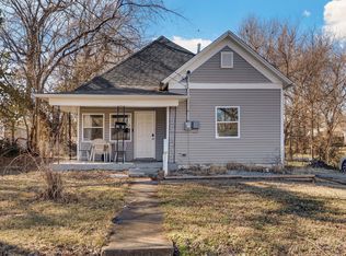 2111 N Newton Avenue, Springfield, MO 65803