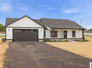 389 Washington Dr, Almo, KY 42020