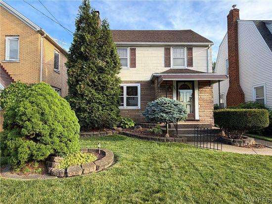 2721 Weston Ave, Niagara Falls, NY 14305