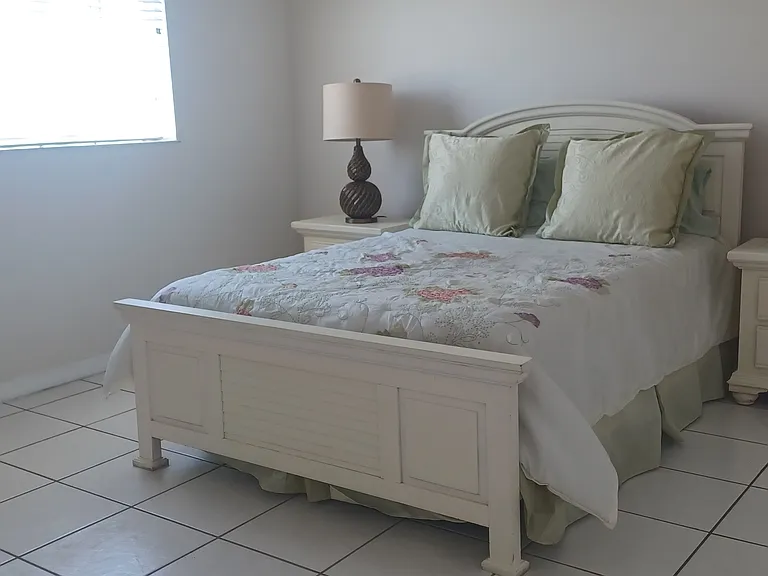 8888 Collins Ave #516 — Photo 8