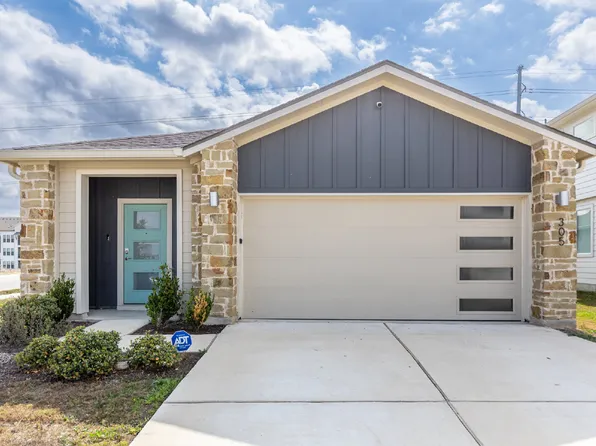 305 Fairfax Ave, San Marcos, TX 78666