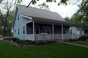 1st image of 414 Ferndale Dr