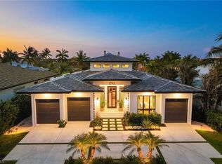 1511 Pelican Ave, Naples, FL 34102