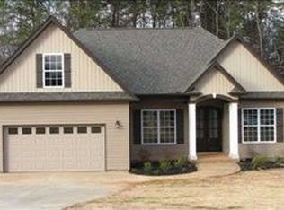 171 Cantrell Ridge Dr, Boiling Springs, SC 29316