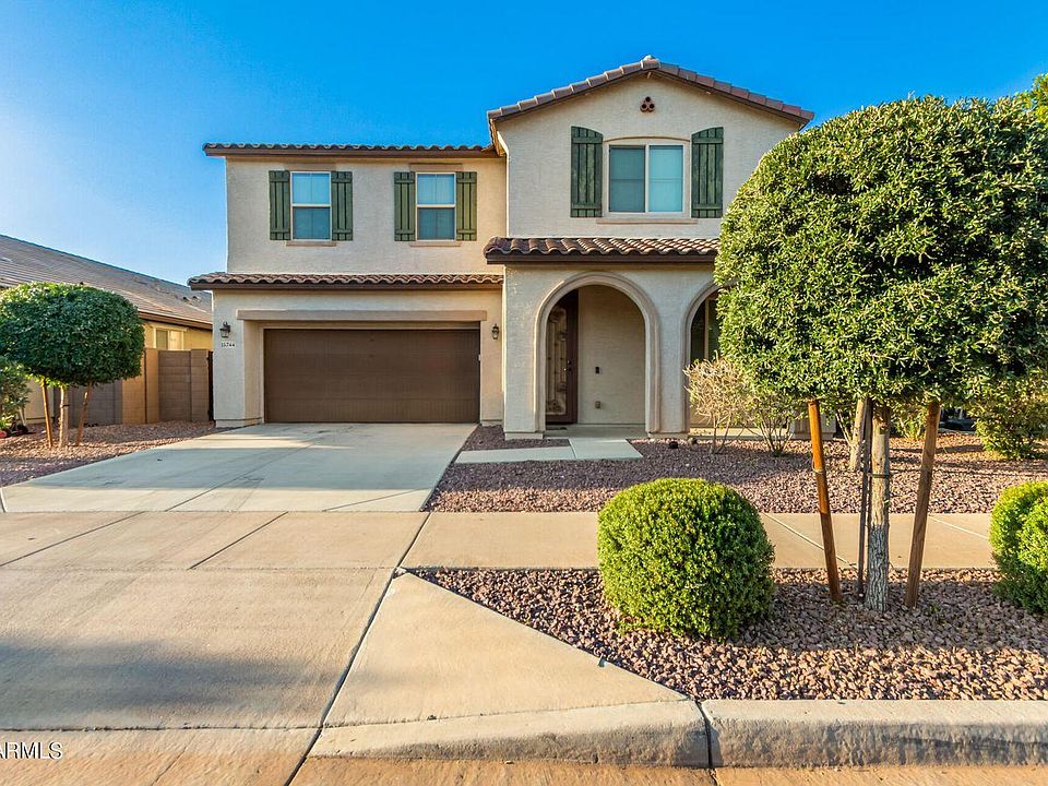 1st image of 15712 W Desert Hills Dr