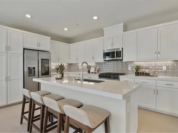 26833 Sonnet Pl, Valencia, CA 91381