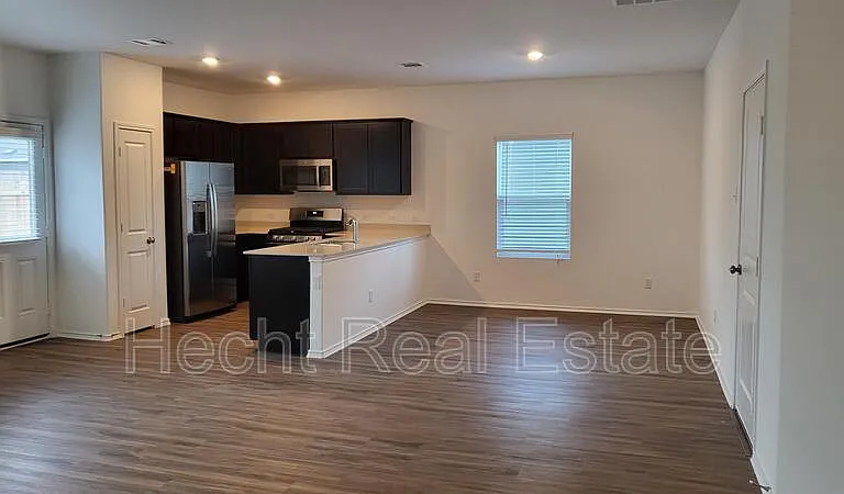 348 Geode Gln — Photo 14