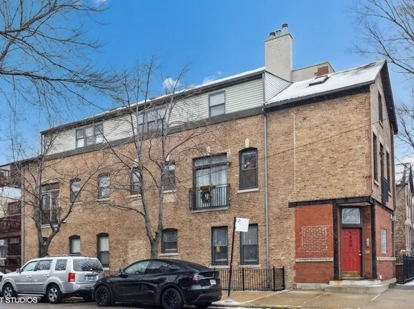 1500 N Greenview Ave APT 2F, Chicago, IL 60642