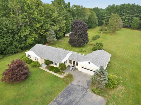 80 Packers Falls Road, Newmarket, NH 03857