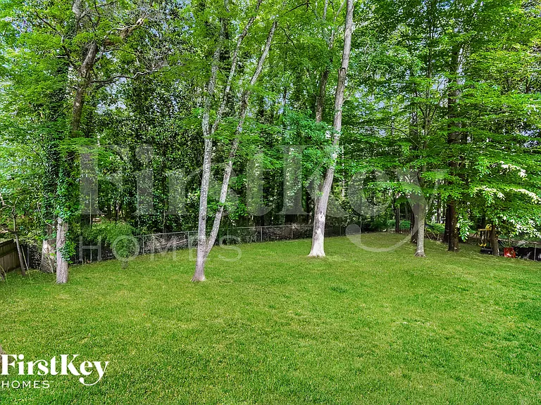 125 Creekview Dr — Photo 18