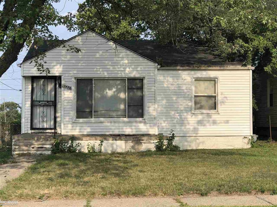 2nd image of 19490 Saint Louis St
