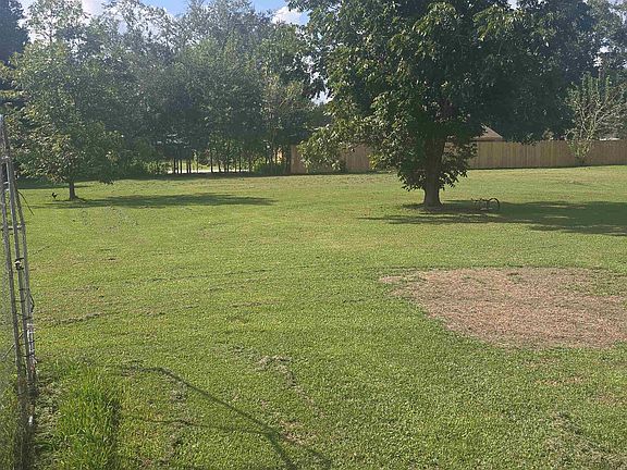 4th image of 609 Navarre St