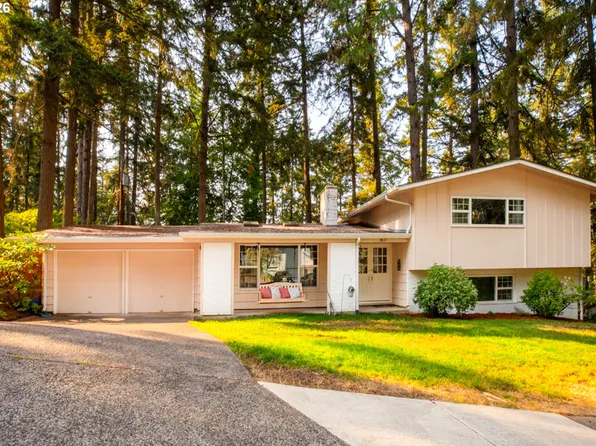 4845 Brookwood St, Eugene, OR 97405