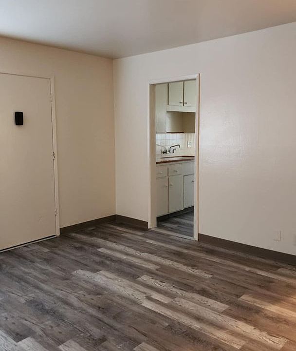 1st image of 727 E Duane Ave #Mpp11