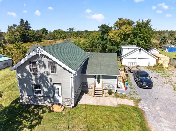 1069 Sunnyside Rd, Kingston, ON K7L 4V4