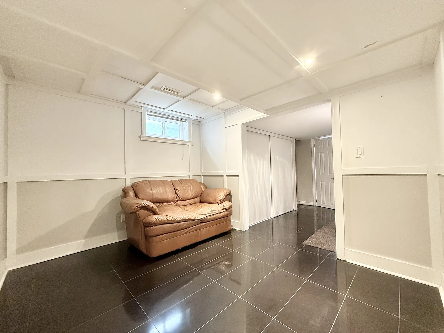 623 Huntingwood Drive Toronto — Photo 4
