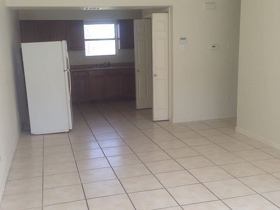 2nd image of 13941 Wales St