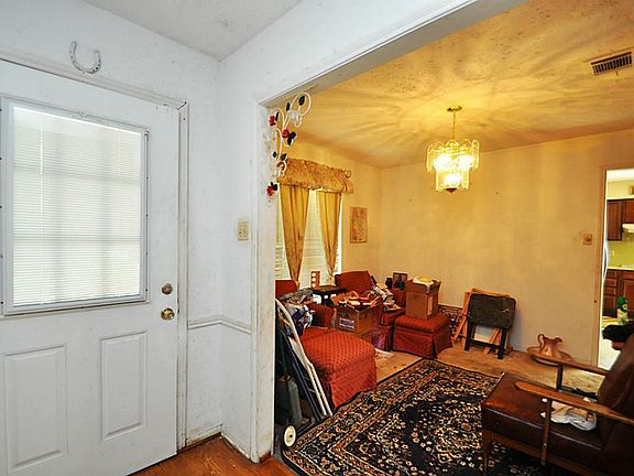 5th image of 15114 Four Winds Dr