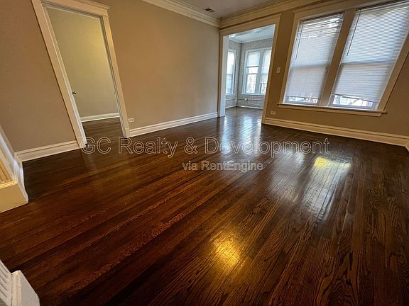 5th image of 6031 S Eberhart Ave #2