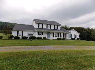 2928 Mahoning Dr W, Lehighton, PA 18235