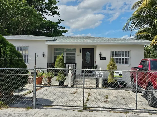 4295 NW 168th Ter, Miami Gardens, FL 33055