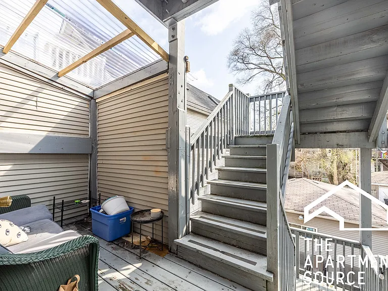 1647 N Francisco Ave #B — Photo 13