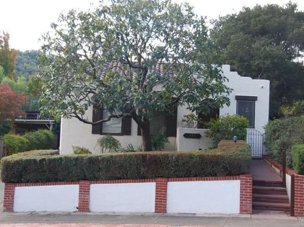 151 Meadowcroft Dr, San Anselmo, CA 94960