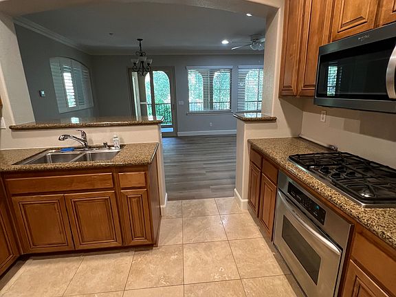 4th image of 2664 Piantino Cir