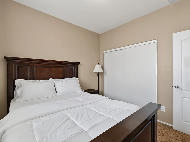 12034 W Polk St — Photo 47