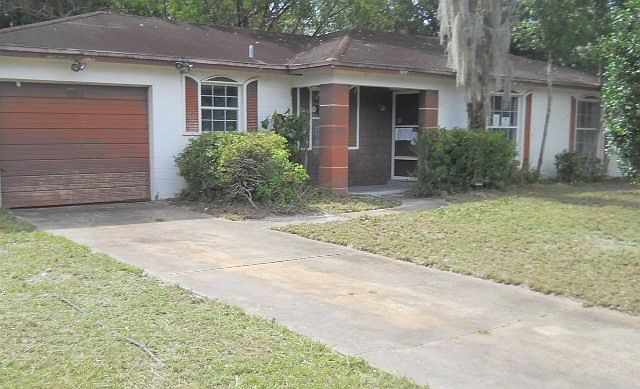 1st image of 365 Imperial Dr