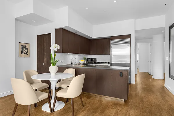 Rented by Corcoran | media 14