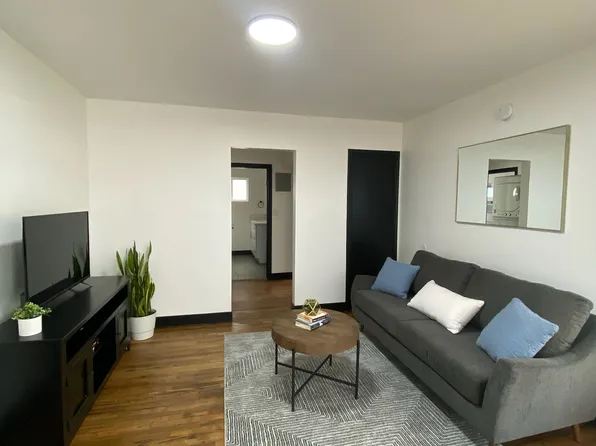 5835 Carlton Way APT 1, Los Angeles, CA 90028