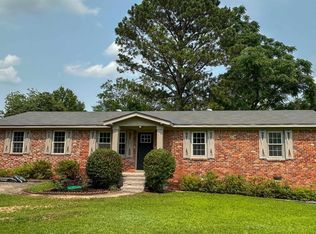 59 Cricket Ln, Lincoln, AL 35096